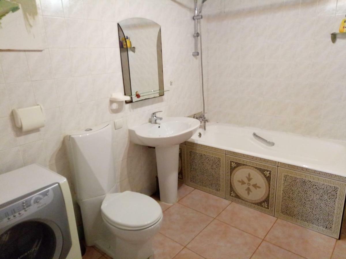 Homestay On Kanatna Street 57 Odesa Exterior foto
